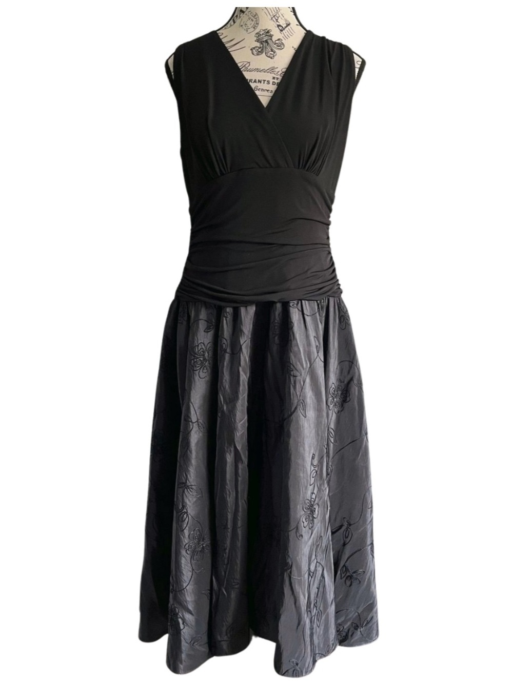 Vintage Y2K Black Whimsigoth Cocktail Embroidered Skirt Wrap V Neck Back Large